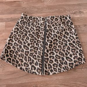 ✰FOREVER 21 CHEETAH SKIRT ✰